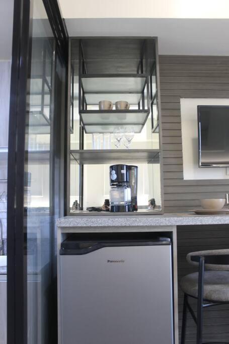 Condo Near Ayala Cebu City W Wifi Balcony Exterior foto