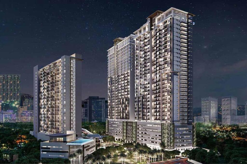 Condo Near Ayala Cebu City W Wifi Balcony Exterior foto